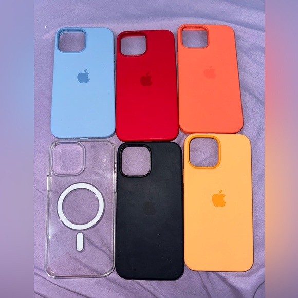 Iphone 13 pro max cases, got a new phone. All in good condition. - Picture 7 of 8